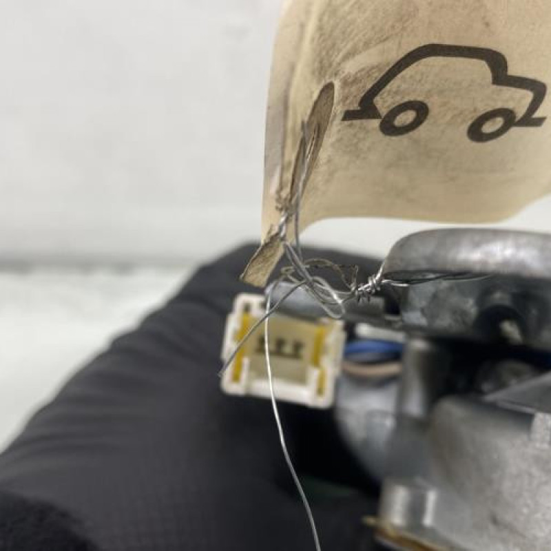 Moteur essuie glace arriere RENAULT CLIO 2 Photo n°3