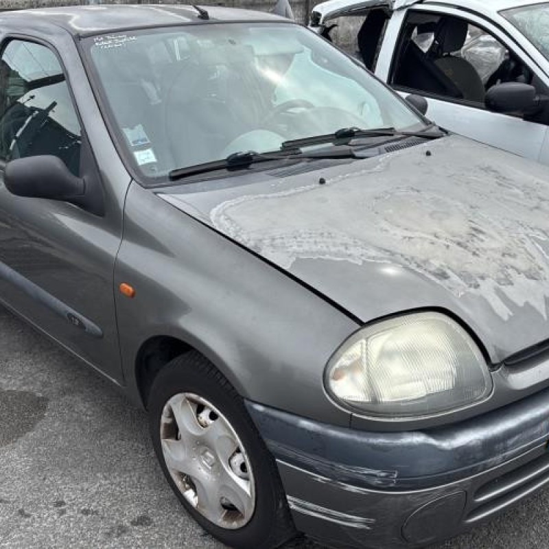 Moteur essuie glace arriere RENAULT CLIO 2 Photo n°6