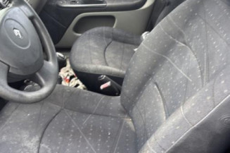 Feu arriere principal gauche (feux) RENAULT CLIO 2