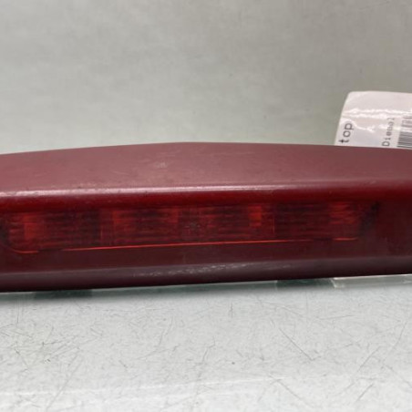 Feu arriere stop central OPEL CORSA D Photo n°1