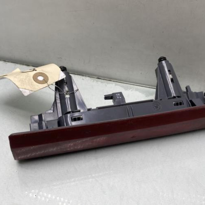 Feu arriere stop central OPEL CORSA D Photo n°3