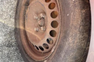 Feu arriere stop central OPEL CORSA D