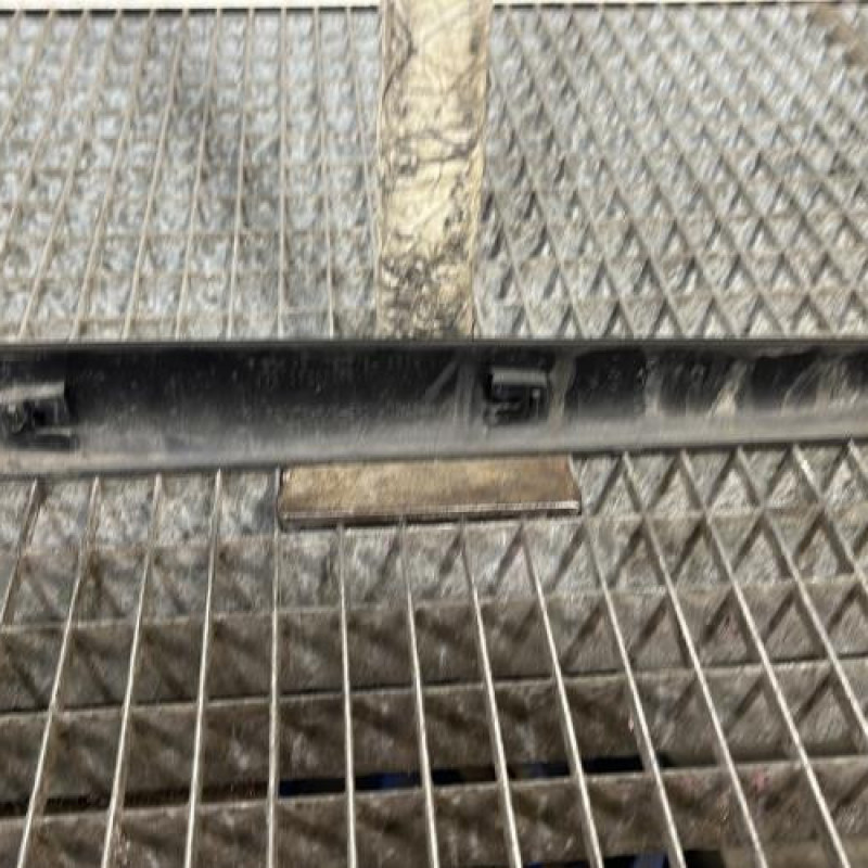 Baguette d'aile arrière droite PEUGEOT 206 Photo n°4