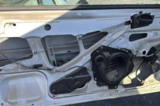 Baguette de porte avant droite PEUGEOT 206