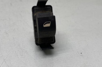 Interrupteur de leve vitre arriere gauche PEUGEOT 508 1 Photo n°1