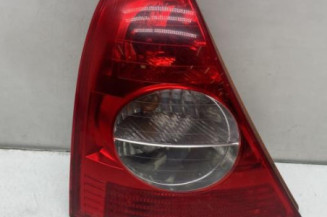 Feu arriere principal gauche (feux) RENAULT CLIO 2 Photo n°1