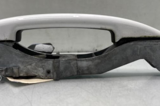 Poignee porte avant droit PEUGEOT 208 1