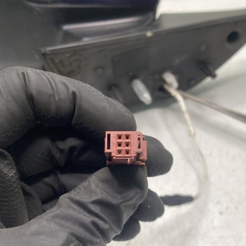 Retroviseur gauche PEUGEOT 208 1 Photo n°6