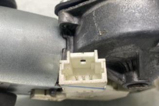 Moteur essuie glace arriere RENAULT CLIO 2