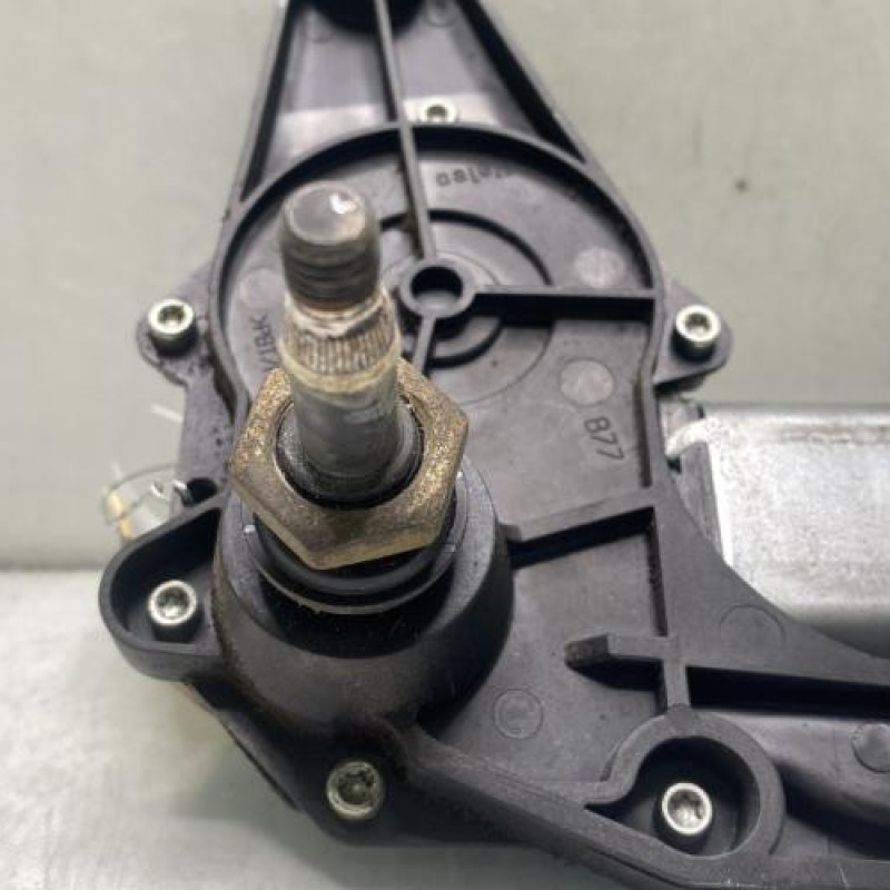 Moteur essuie glace arriere RENAULT CLIO 2 Photo n°5