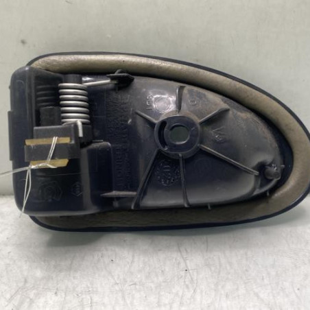 Poignee interieur arriere droit RENAULT CLIO 2