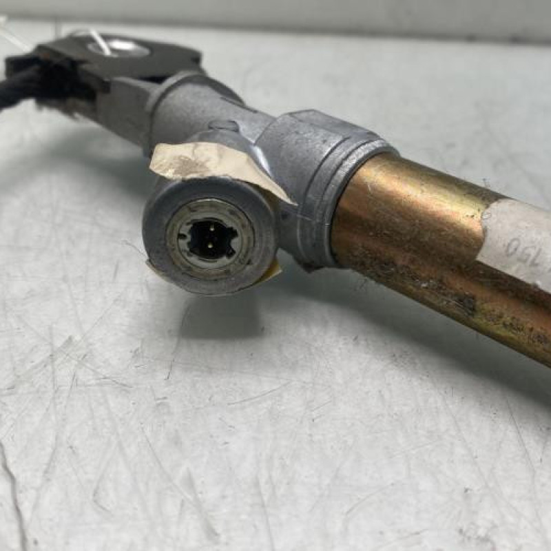 Pretensionneur de ceinture avant droit RENAULT CLIO 2 Photo n°5