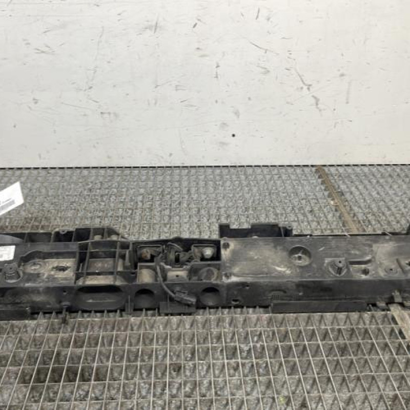 Face avant RENAULT CLIO 4 Photo n°1