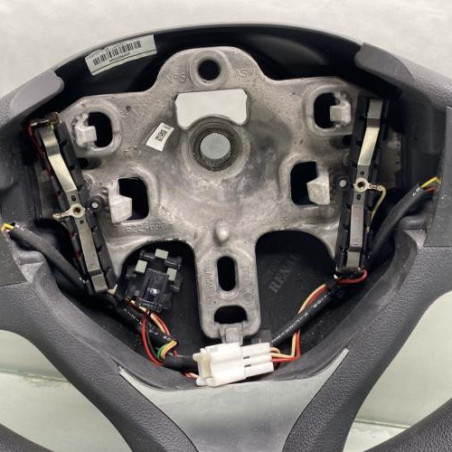 Volant RENAULT CLIO 4