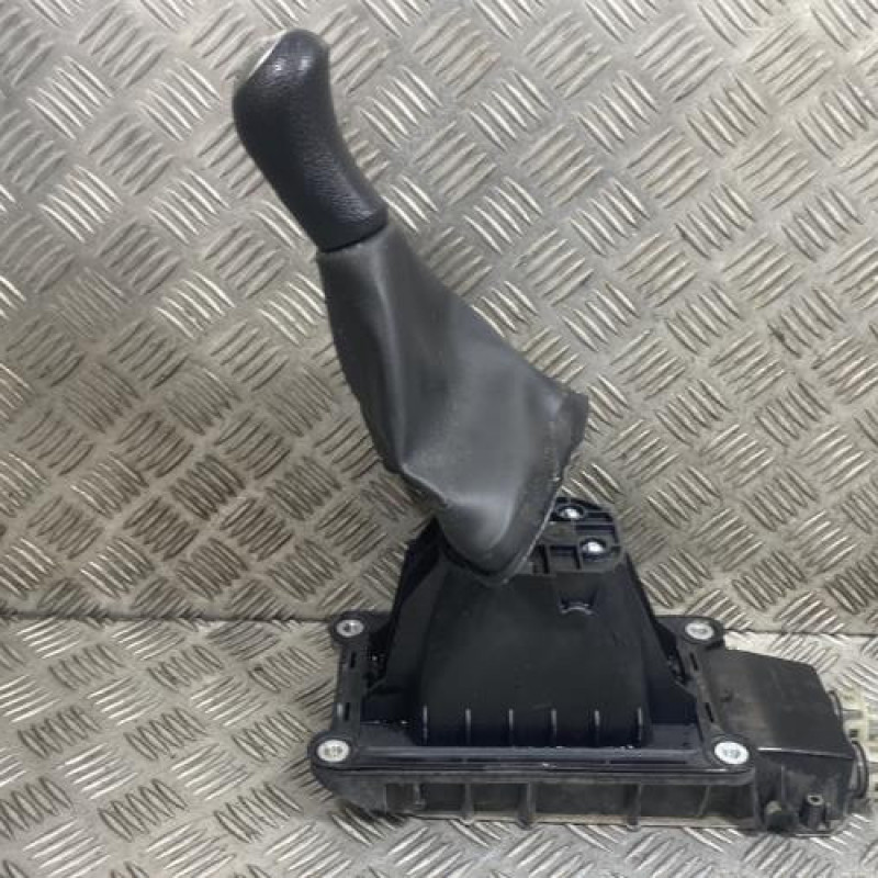 Levier de vitesses RENAULT CLIO 4 Photo n°2