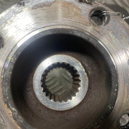 Pivot de moyeu avant gauche RENAULT CLIO 4