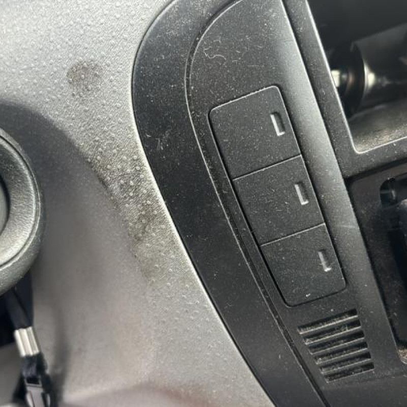 Moto ventilateur radiateur CITROEN C3 1 Photo n°20