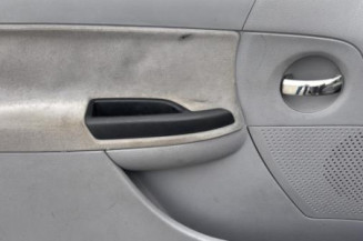 Poignee porte avant gauche CITROEN C3 1