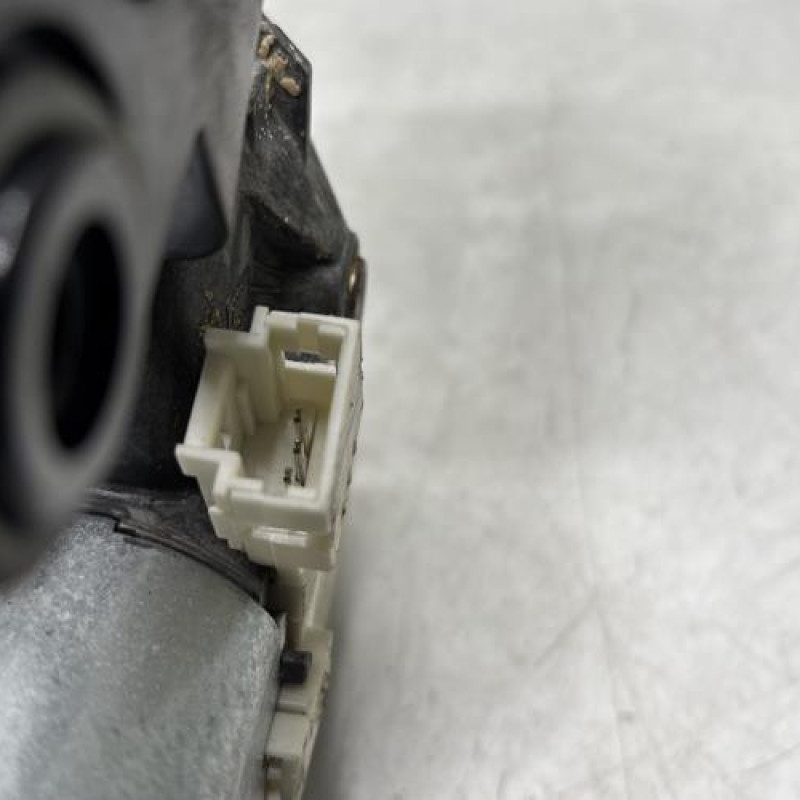 Moteur essuie glace arriere CITROEN XSARA PICASSO Photo n°5