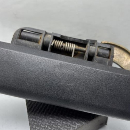 Poignee porte avant gauche PEUGEOT 106