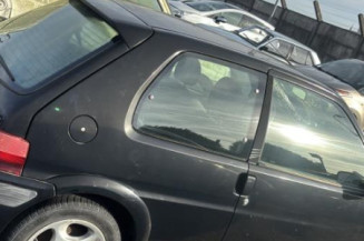 Poignee porte avant droit PEUGEOT 106