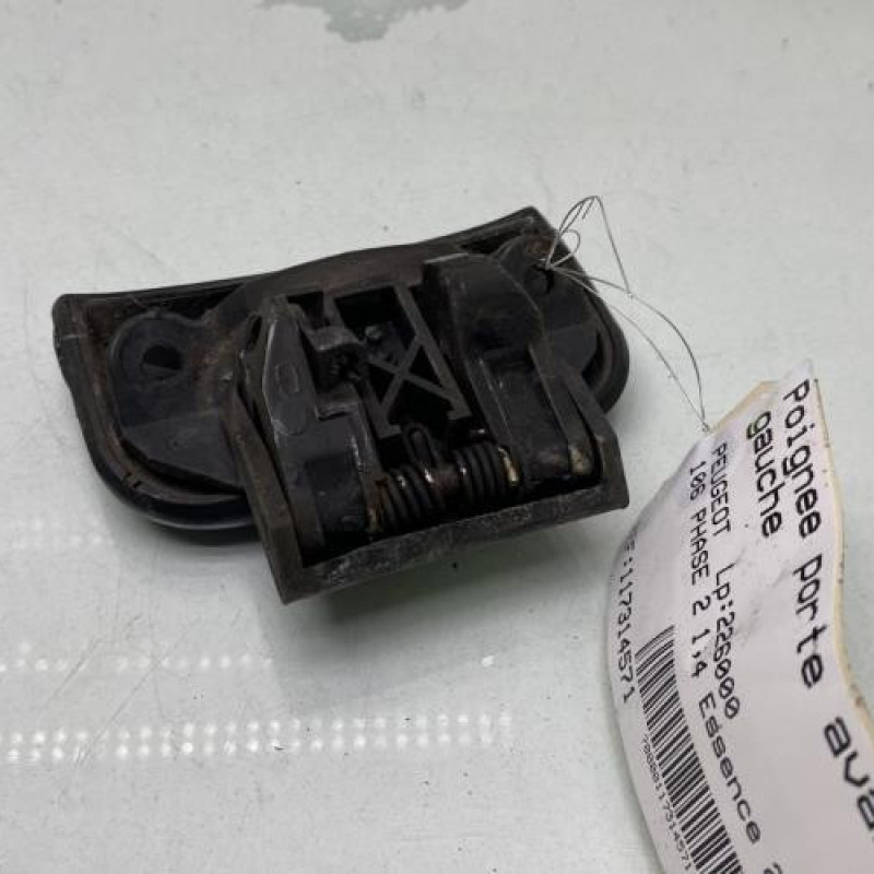 Poignee porte avant gauche PEUGEOT 106 Photo n°3