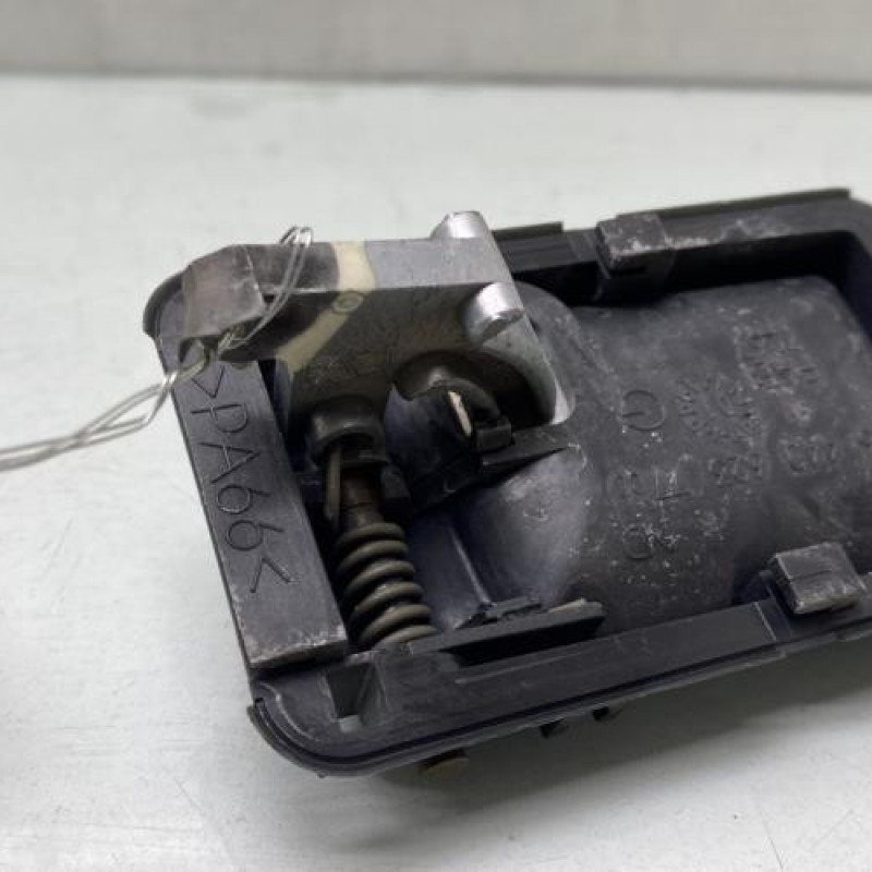 Poignee interieur avant gauche PEUGEOT 106 Photo n°3