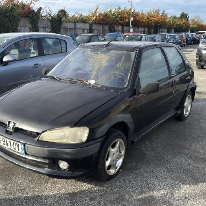 Pompe à carburant PEUGEOT 106 Photo n°4