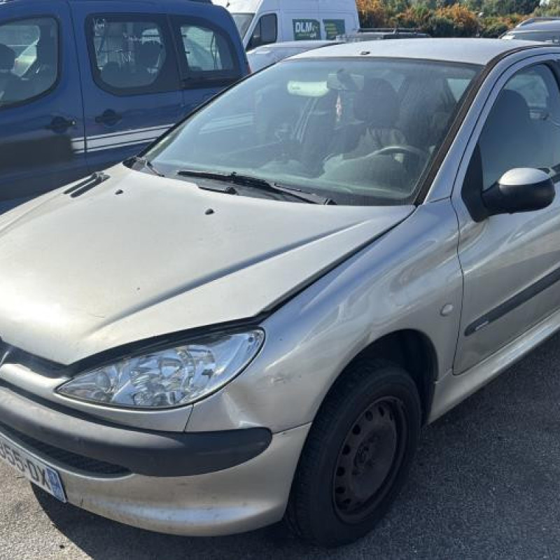 Pompe à carburant PEUGEOT 206 Photo n°6