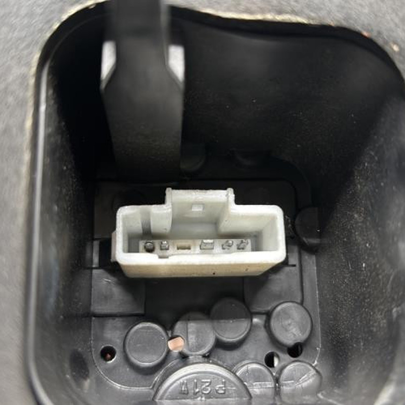 Feu arriere principal gauche (feux) PEUGEOT 206 Photo n°3