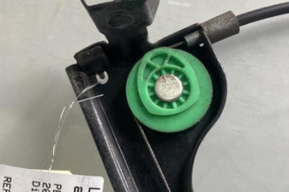 Leve vitre electrique avant droit PEUGEOT 206
