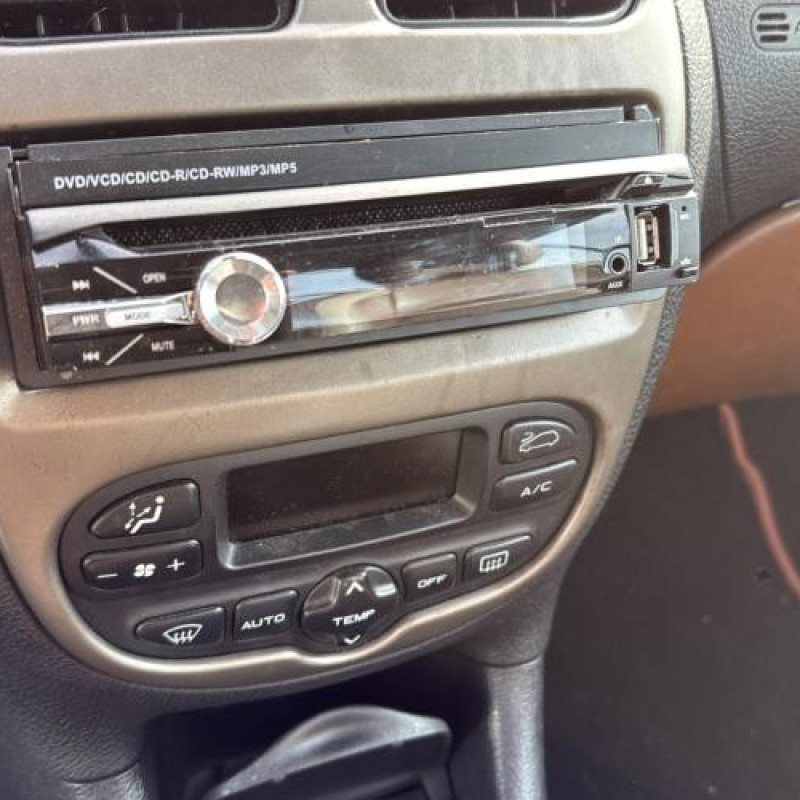 Retroviseur interieur PEUGEOT 206 Photo n°17