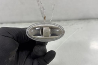 Repetiteur clignotant avant droit  (Feux) PEUGEOT 206+ Photo n°1