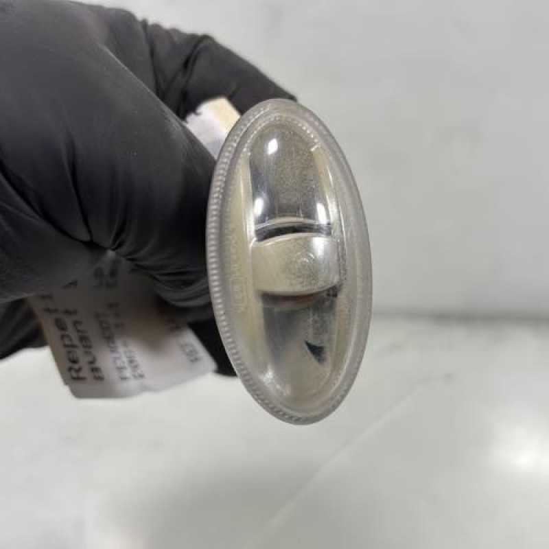 Repetiteur clignotant avant gauche (Feux) PEUGEOT 206+ Photo n°3