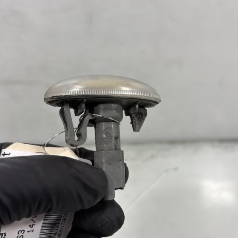 Repetiteur clignotant avant gauche (Feux) PEUGEOT 206+ Photo n°4