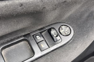 Pompe à carburant PEUGEOT 207