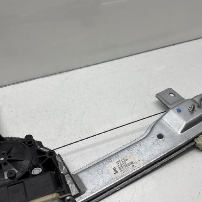 Leve vitre electrique avant droit PEUGEOT 208 1 Photo n°3