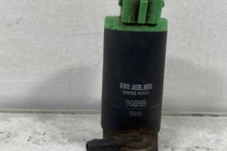 Pompe lave glace avant PEUGEOT 406 Photo n°1