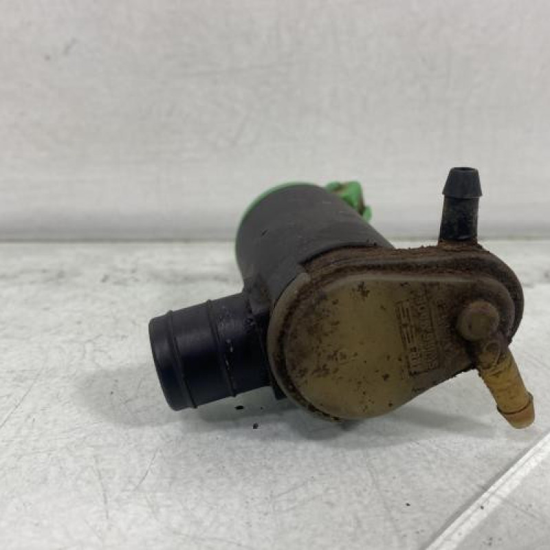 Pompe lave glace avant PEUGEOT 406 Photo n°4
