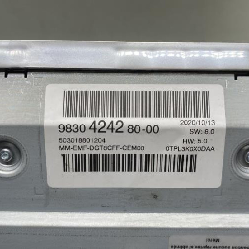 Ecran GPS PEUGEOT 5008 2 Photo n°5