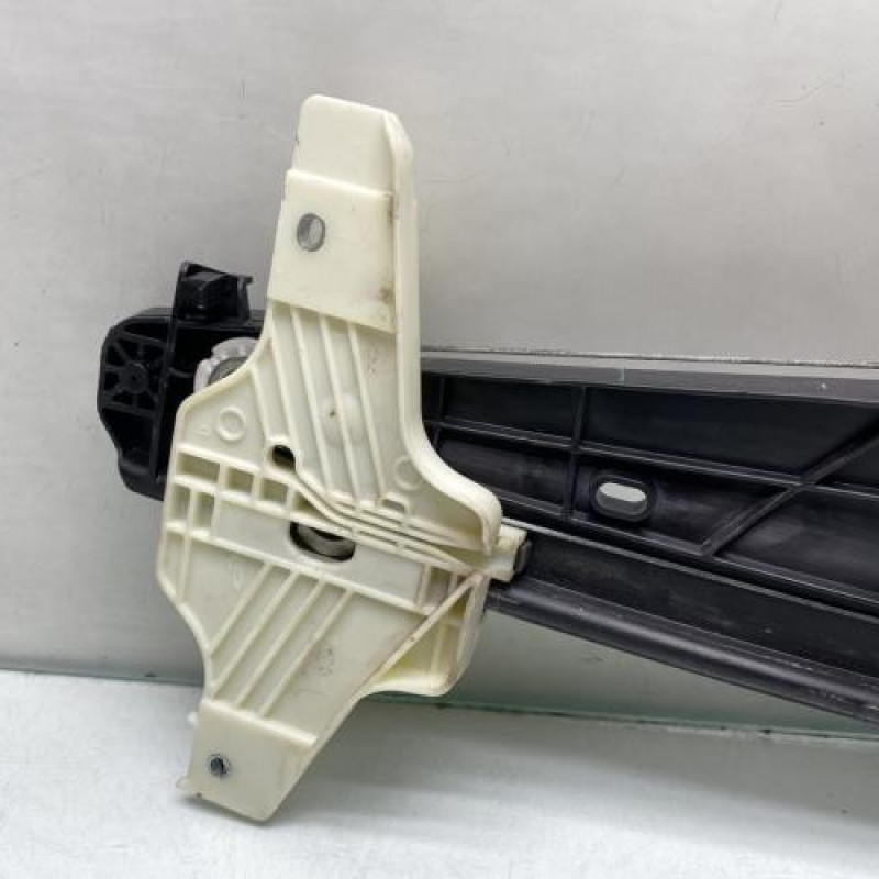 Leve vitre electrique arriere droit PEUGEOT 5008 2 Photo n°2