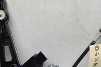 Leve vitre electrique avant droit PEUGEOT 5008 2