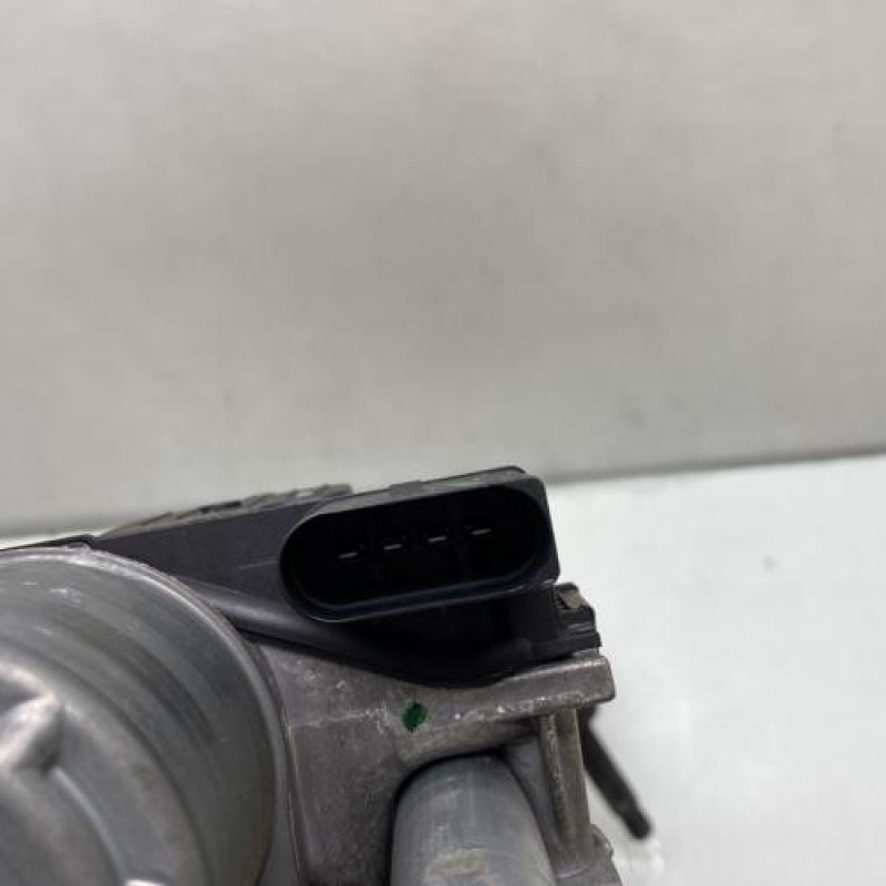 Moteur essuie glace avant PEUGEOT 5008 2 Photo n°8