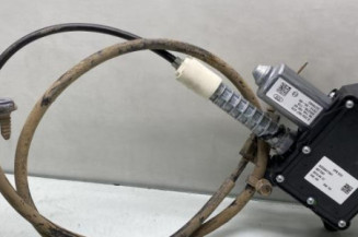 Bloc electrique de frein a main PEUGEOT 5008 2