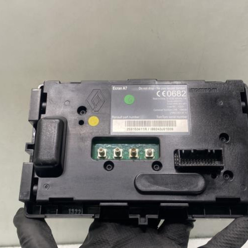 Ecran GPS RENAULT MEGANE 3 Photo n°2