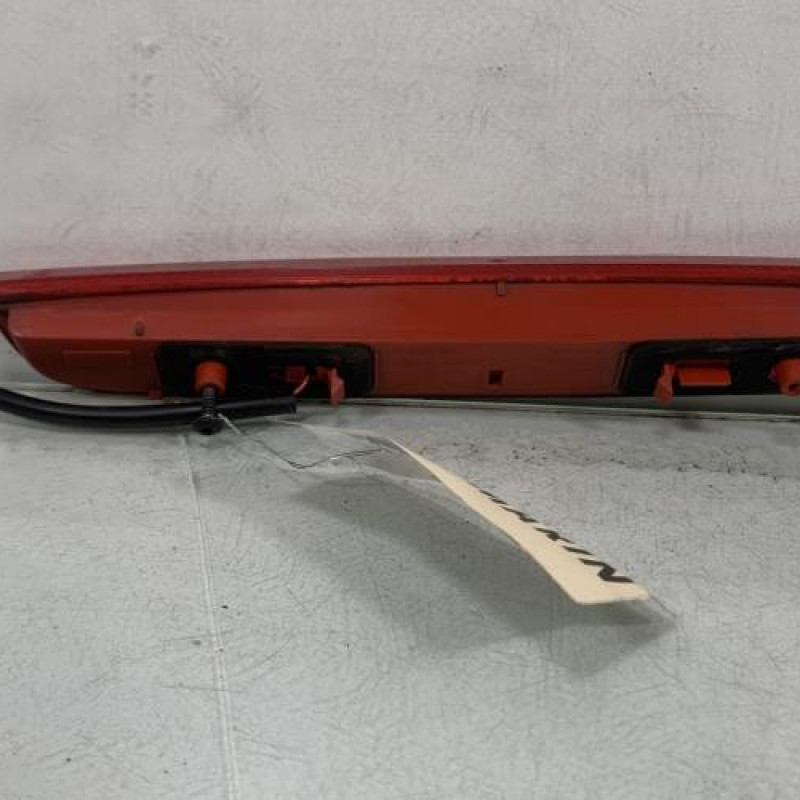 Feu arriere stop central RENAULT VEL SATIS Photo n°2