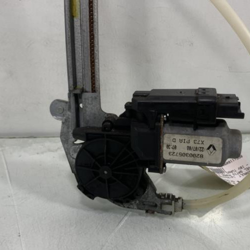 Leve vitre electrique arriere droit RENAULT VEL SATIS Photo n°2