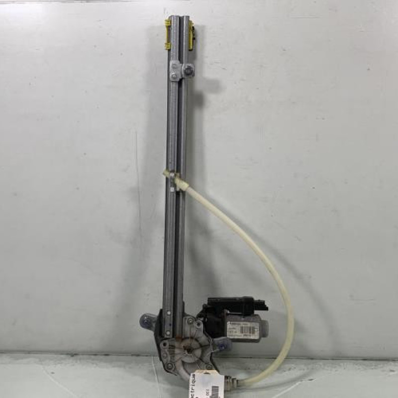 Leve vitre electrique arriere gauche RENAULT VEL SATIS Photo n°1