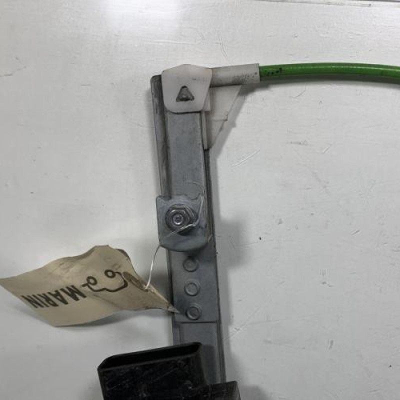 Leve vitre electrique avant gauche RENAULT VEL SATIS Photo n°4