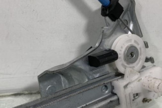 Leve vitre electrique avant gauche RENAULT VEL SATIS